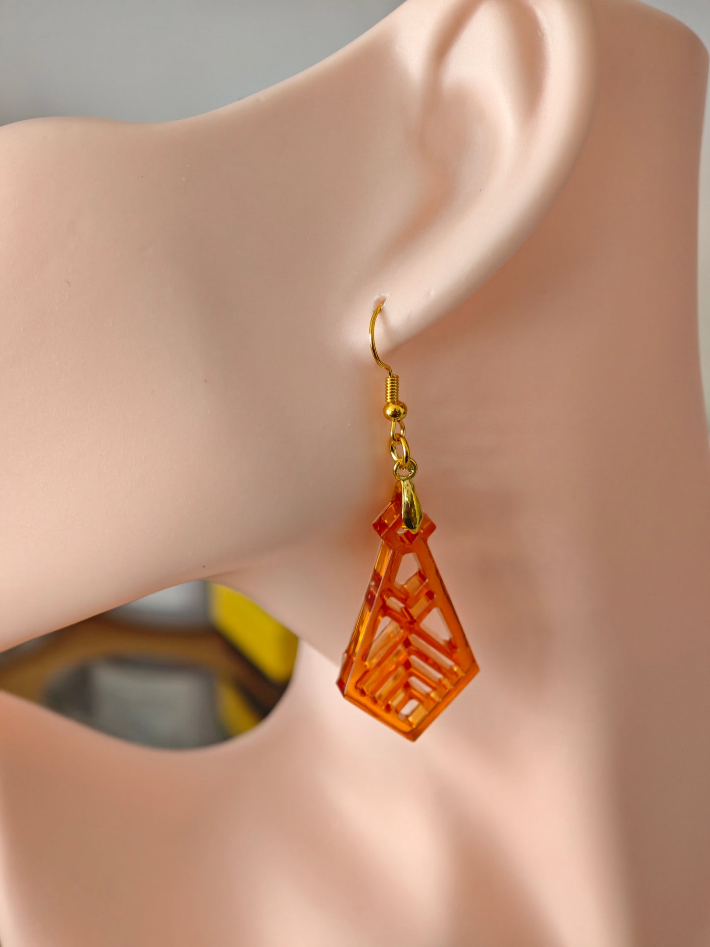 Boucles d'oreilles pendantes forme géométrique