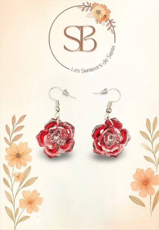 Boucle pendante rose rouge en résine époxy – paillettes argent